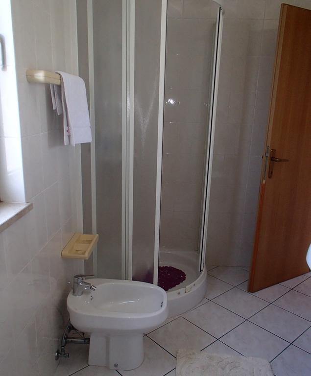 Apartment Eni Rovinj Zimmer foto